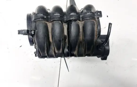 Citroen C4 I Intake manifold 9635885080