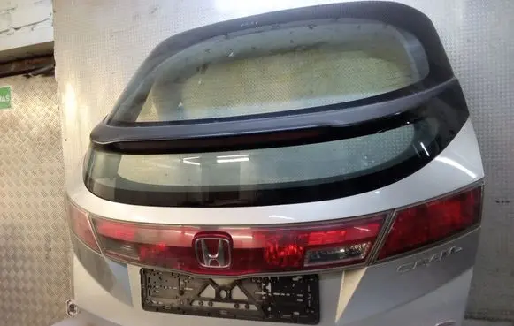 Honda Civic Tailgate/trunk/boot lid 