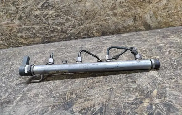 Mercedes-Benz A W169 Fuel main line pipe A6400701295