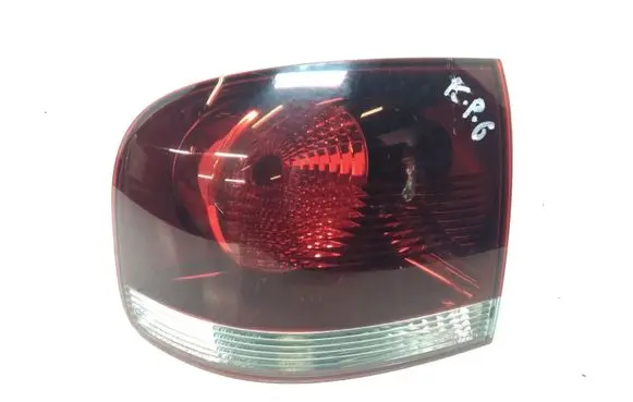 Volkswagen Touareg I Rear/tail lights 28259002
