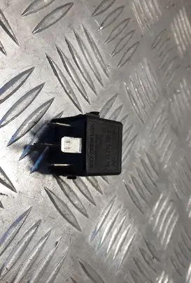Mercedes-Benz E W212 Other relay A0025421319