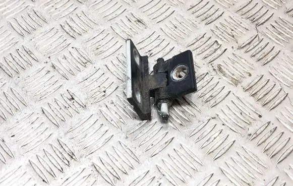 Volvo V70 Front door upper hinge 