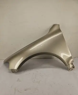 Volkswagen Touareg I Fender 7L6821207