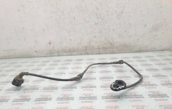 Volkswagen Golf Plus Front ABS sensor wiring 1J0906102