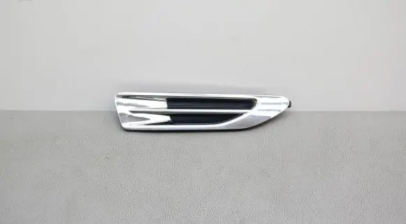 KIA Optima Fender end trim 87772D4000
