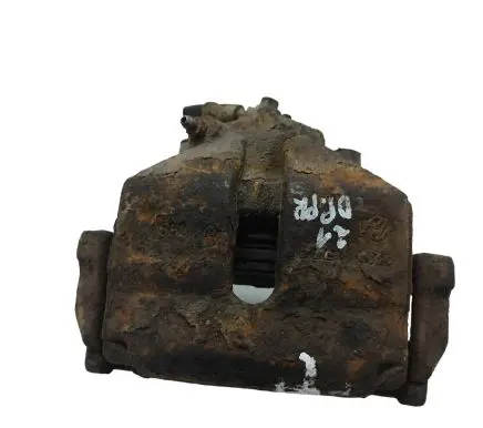 Volkswagen PASSAT B7 Front brake caliper