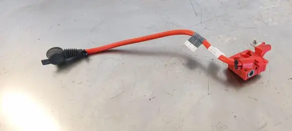 BMW 5 F10 F11 Positive cable (battery) 10304410 9217036
