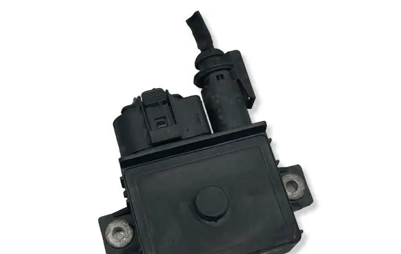 Mercedes-Benz C W204 Glow plug pre-heat relay A6461532579