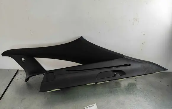 Mercedes-Benz CLA C118 X118 (D)pillar trim (top) A1186908201