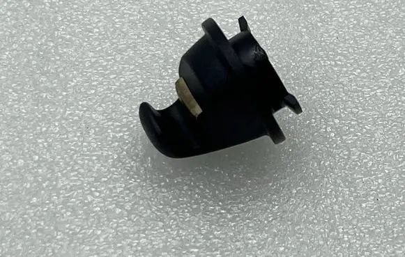Volkswagen ID.4 Sun visor clip/hook/bracket 560857561B