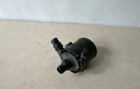 BMW X5 F15 Electric auxiliary coolant/water pump 9372723
