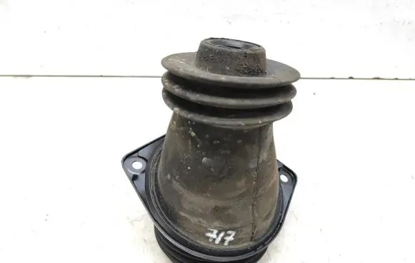 Mercedes-Benz CLS C219 Steering column universal joint A2114600696
