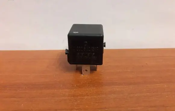 Mercedes-Benz CLK A208 C208 Other relay 10208 A0025421319