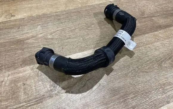 Land Rover Range Rover Evoque L551 Engine coolant pipe/hose K8D28B160BA