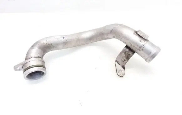 Audi A8 S8 D4 4H Engine coolant pipe/hose 059121071CM