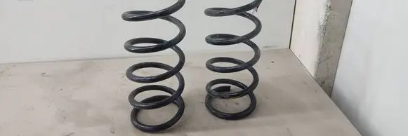 Toyota Highlander XU70 Rear coil spring