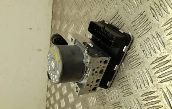 Land Rover Discovery Sport ABS control unit/module K8D214F447AN