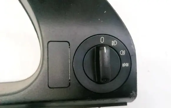 BMW 5 E39 Light switch 8363684