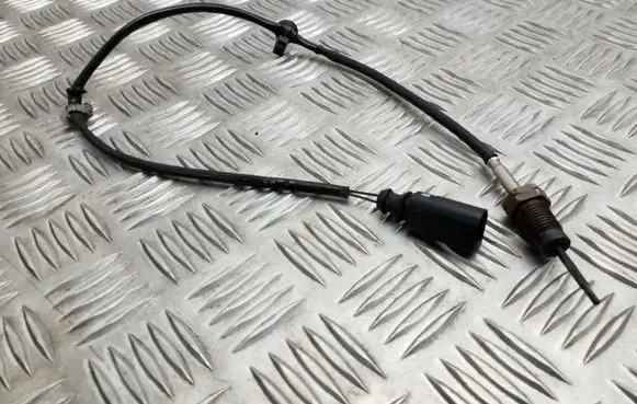 Exhaust gas temperature sensor