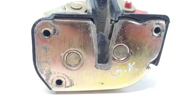 Chrysler Voyager Rear door lock 0478