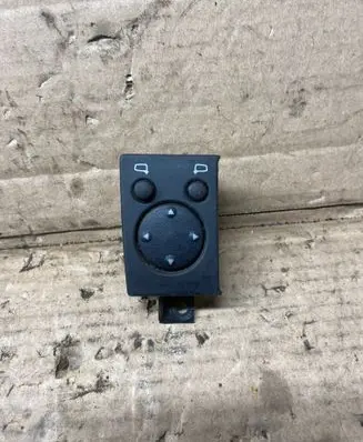 Audi A6 S6 C4 4A Wing mirror switch 4A0959565 03838201