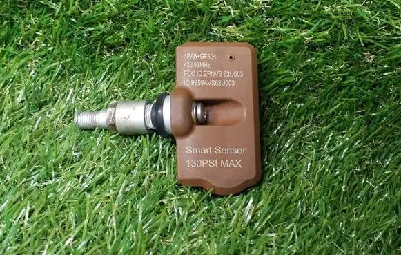 Audi Q7 4L Tire pressure sensor 62U003 9959AVS62U003