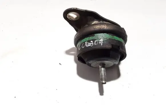 Citroen C5 Engine mount bracket