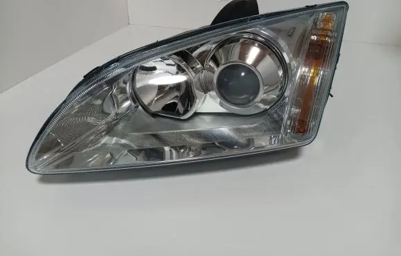 Ford Focus Headlight/headlamp 10178