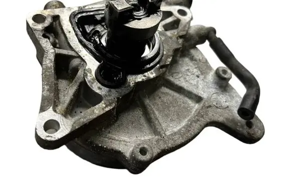 KIA Sorento Vacuum pump 288102F000 9K250563H