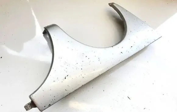 Mercedes-Benz E W210 Under headlight/headlamp trim 2108200212RE