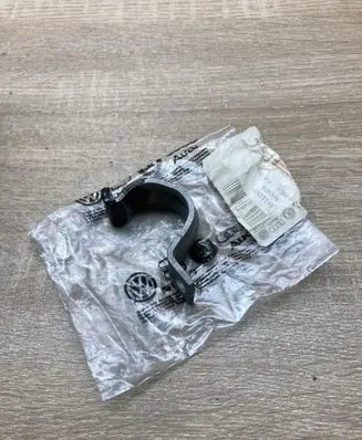 Volkswagen Golf IV Other engine bay part 1J0411336D