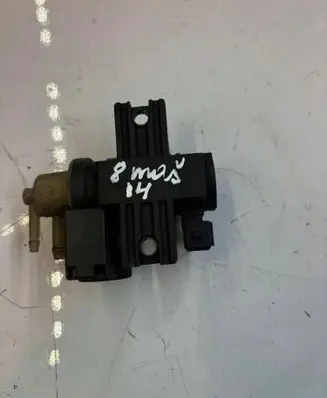 Renault Master III Turbo solenoid valve 806071828R