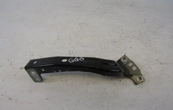 Volkswagen Up Fender mounting bracket 1S0821141