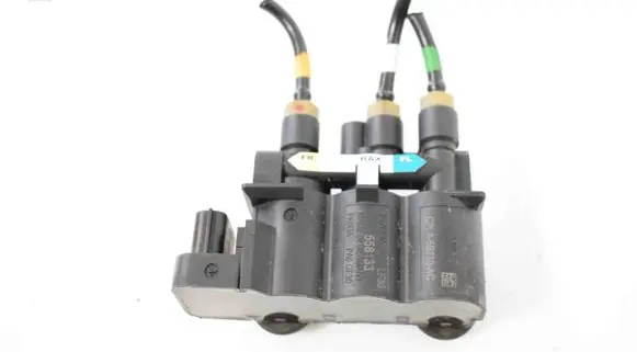 Land Rover Range Rover Sport L494 Air suspension control unit module (rear) CPLA5B710AC