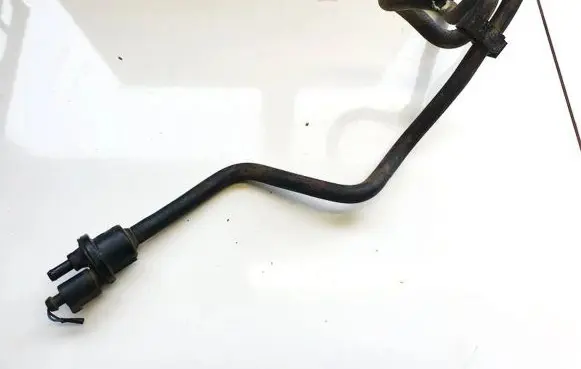 Volkswagen Polo IV 9N3 Valve vacuum 036133366ac