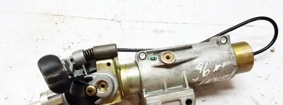 Audi A6 S6 C4 4A Steering wheel axle 831029213
