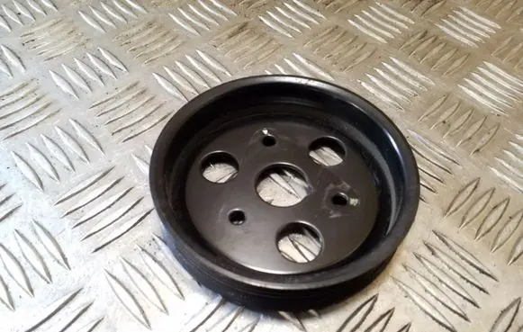 KIA Sportage Water pump pulley 