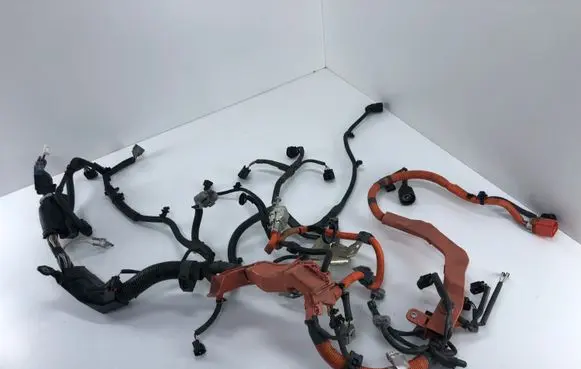 Toyota RAV 4 (XA40) Engine installation wiring loom 8212833010