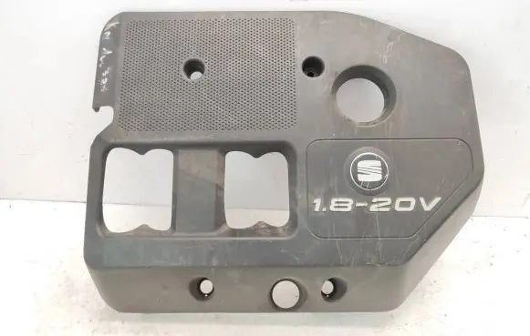 Engine cover (trim)