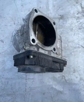 Infiniti FX Throttle valve 57601