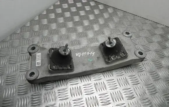Alfa Romeo Giulia Engine mounting bracket 00505475100 VD15911