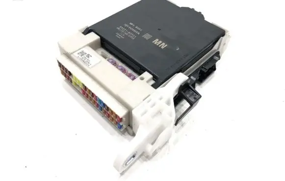Toyota Corolla E210 E21 Central body control module 89221-02721