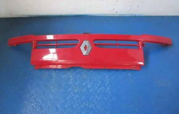 Renault Master II Front grill 7700352125