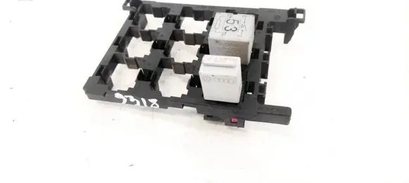 Volkswagen Touran I Fuse box set 1T1937503A