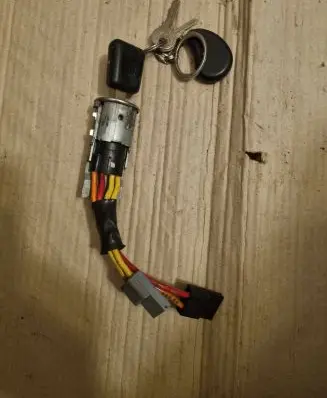 Renault Espace II Ignition lock