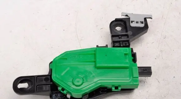 KIA Ceed Fuel tank cap lock 