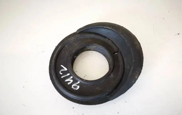 Opel Vectra B Front coil spring rubber mount 90499639