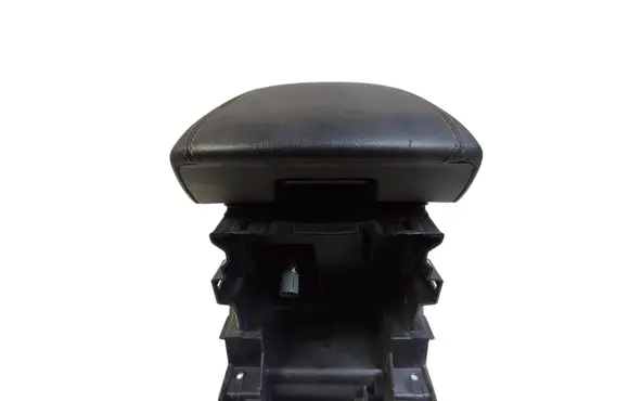 Ford Edge II Armrest UB000177806 0670389NN