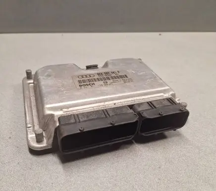 Audi A4 S4 B6 8E 8H Engine control unit/module 8E0907401P 1039S01813 0281011136