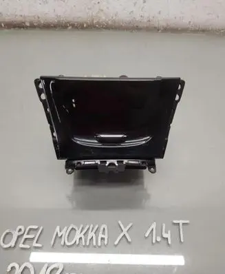 Opel Mokka X Glove box in trunk 